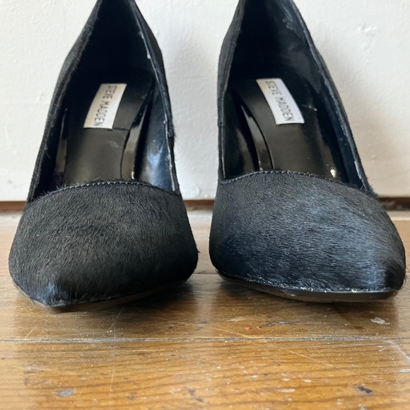 Steve Madden black pony hair pumps - Picture 3 of 6
